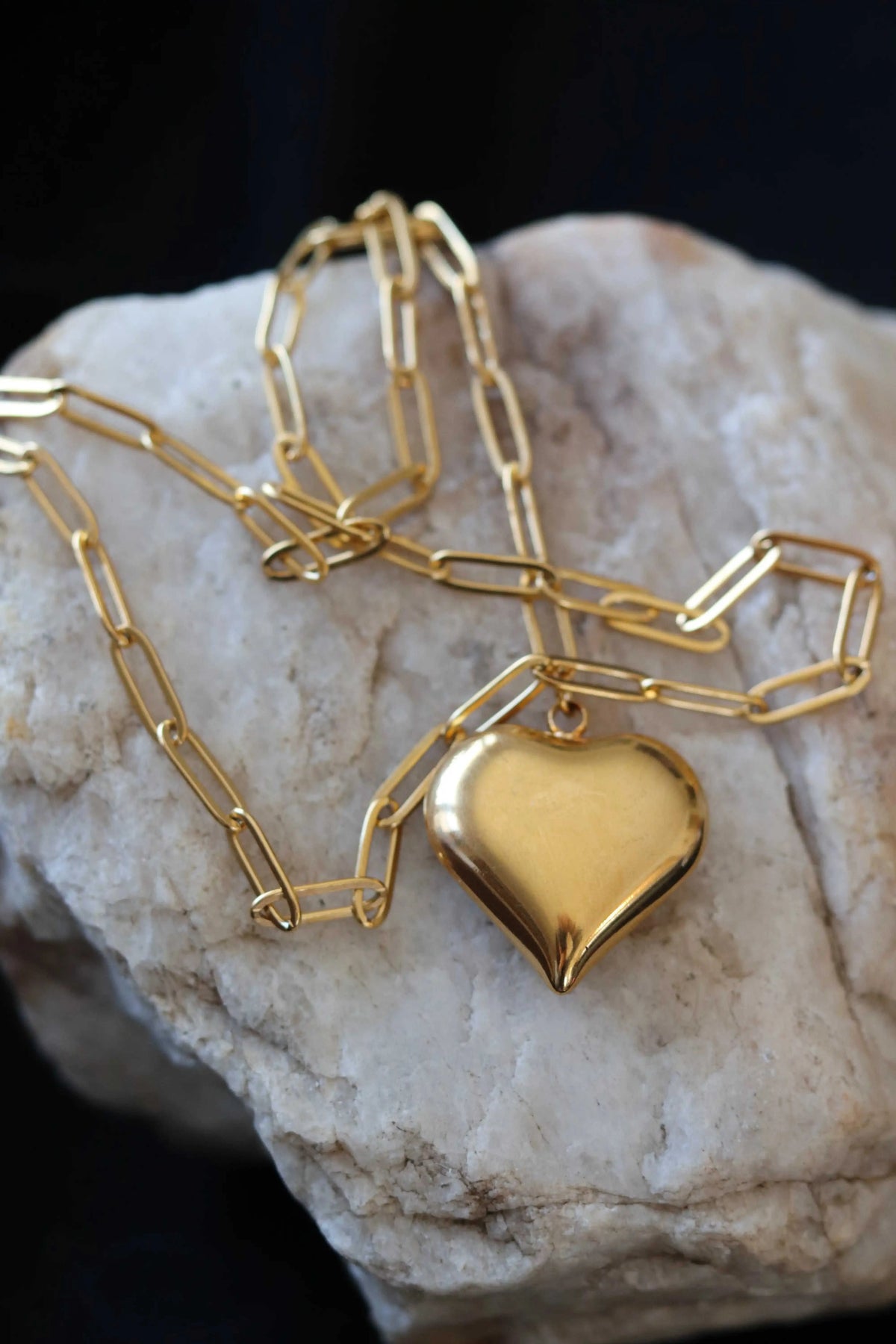 Adjustable Chunky Gold Heart Pendant Necklace – 18K Gold Plated Stainless Steel Paperclip Chain Eco My Home cedarandcypress ecomyhome.store United States