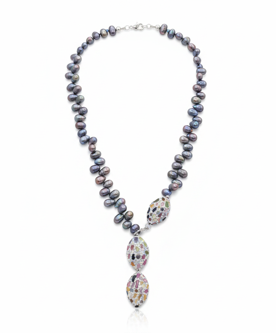 Magnetic Peacock Pearl Pendant Necklace
