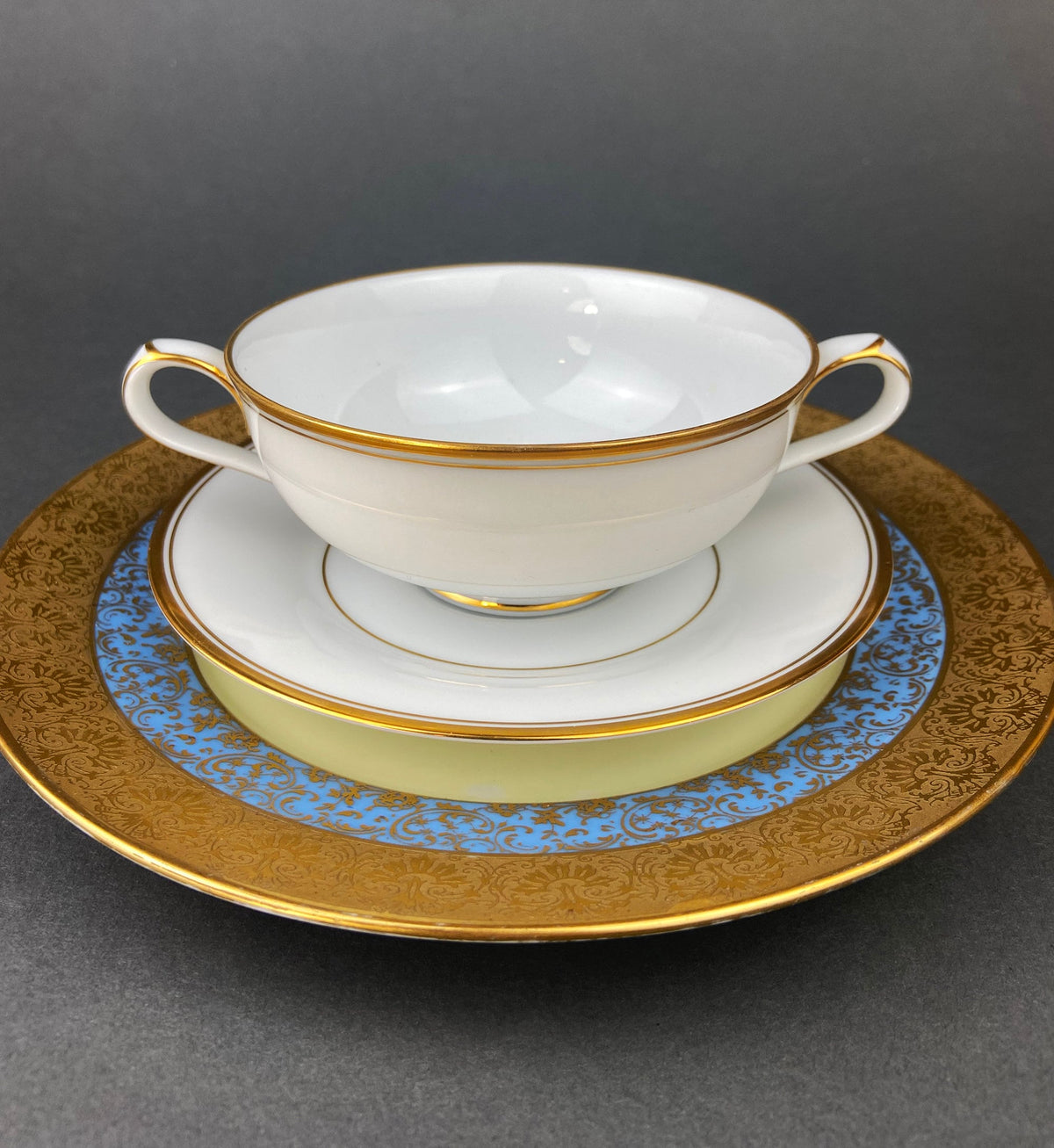 Vintage Cups and Saucers by Syracuse China. Governor Clinton Pattern. Set of 5 Tea Cups Made in USA.