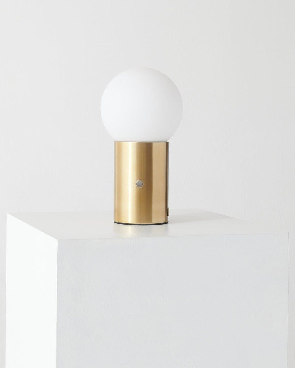Kai Table Lamp