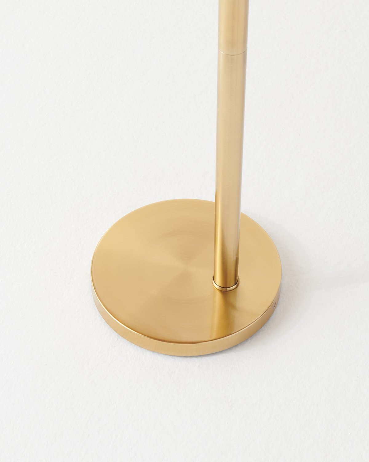 Lark Floor Lamp