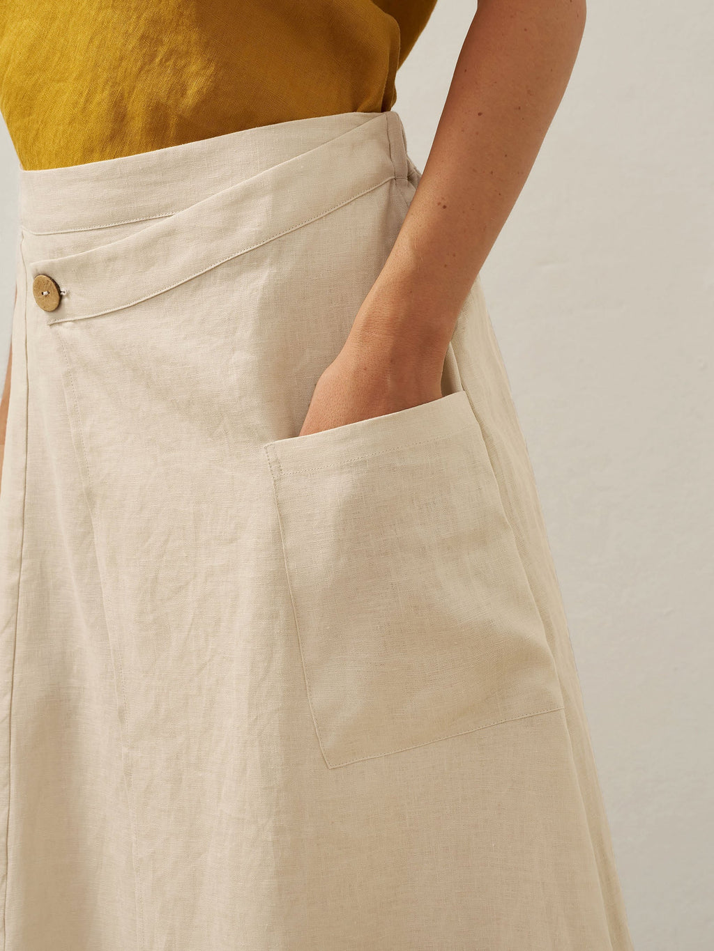 100% Linen Elastic Waist Angled Wrap Skirt FRESSA