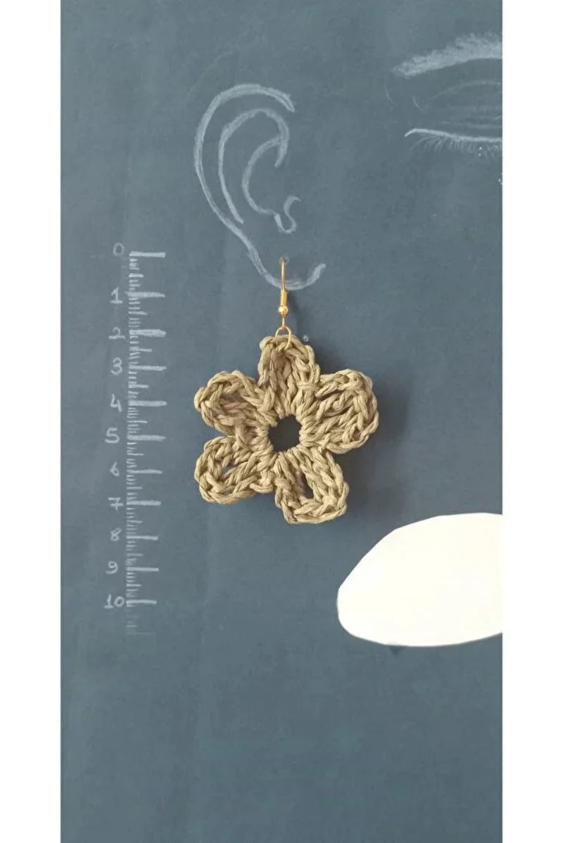 Women’s Handmade Raffia Flower Earrings – Crochet Boho Dangle Design