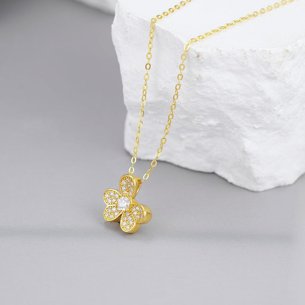 925 Sterling Silver Clover Necklace - Elegant Pendant for Every Occasion