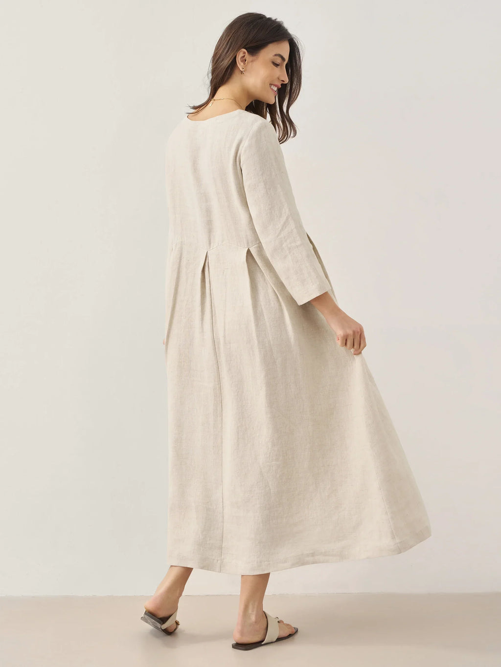100% Linen Bateau Neck Pleated Midi Dress