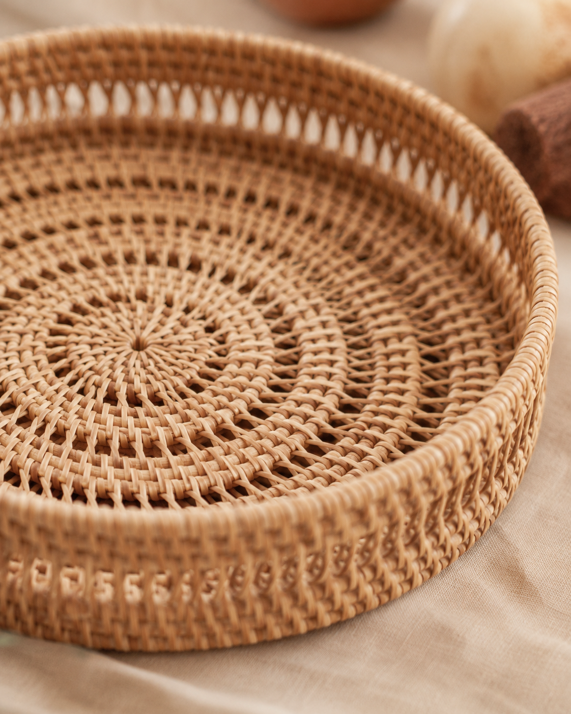 Round Woven Tray