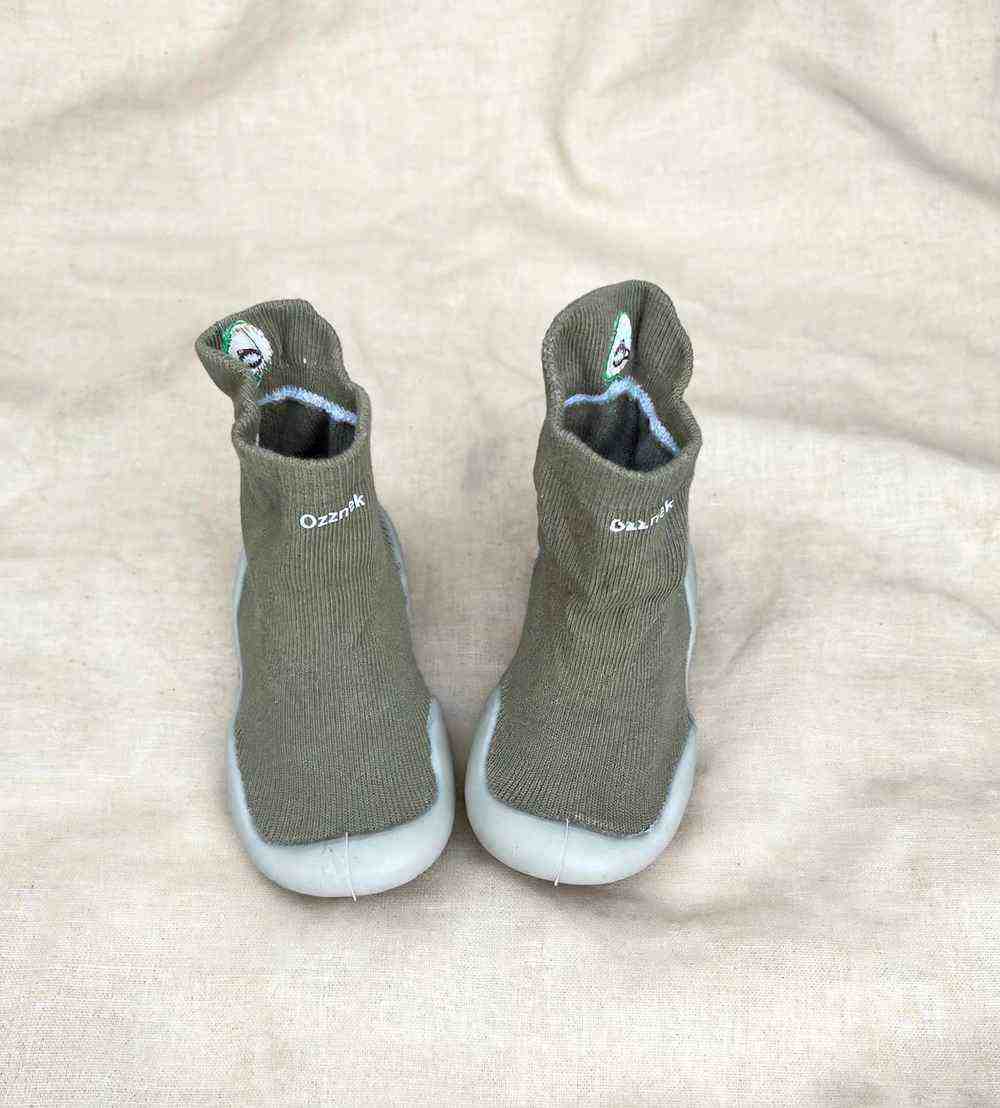 Organic Cotton Barefoot Sock Shoes – Play-Proof Comfort| Fruity