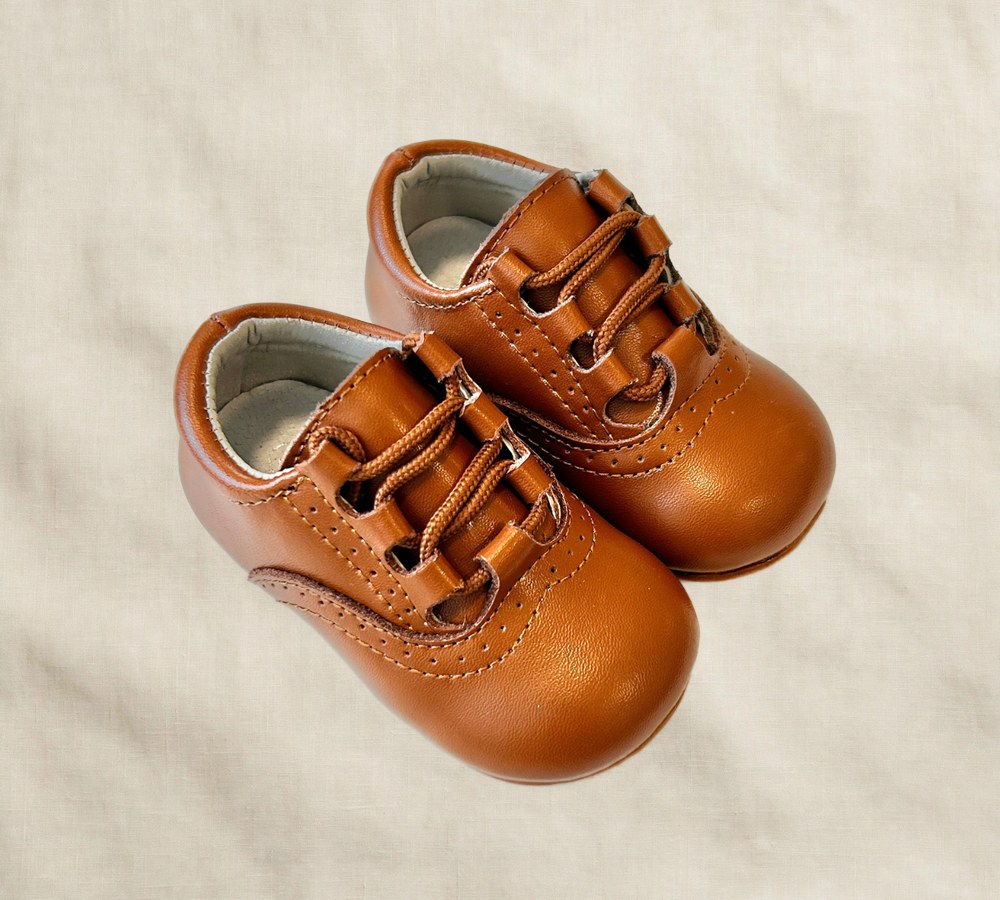 Alfie Lace-up Dress Shoe for Kids, Wide Toe Box