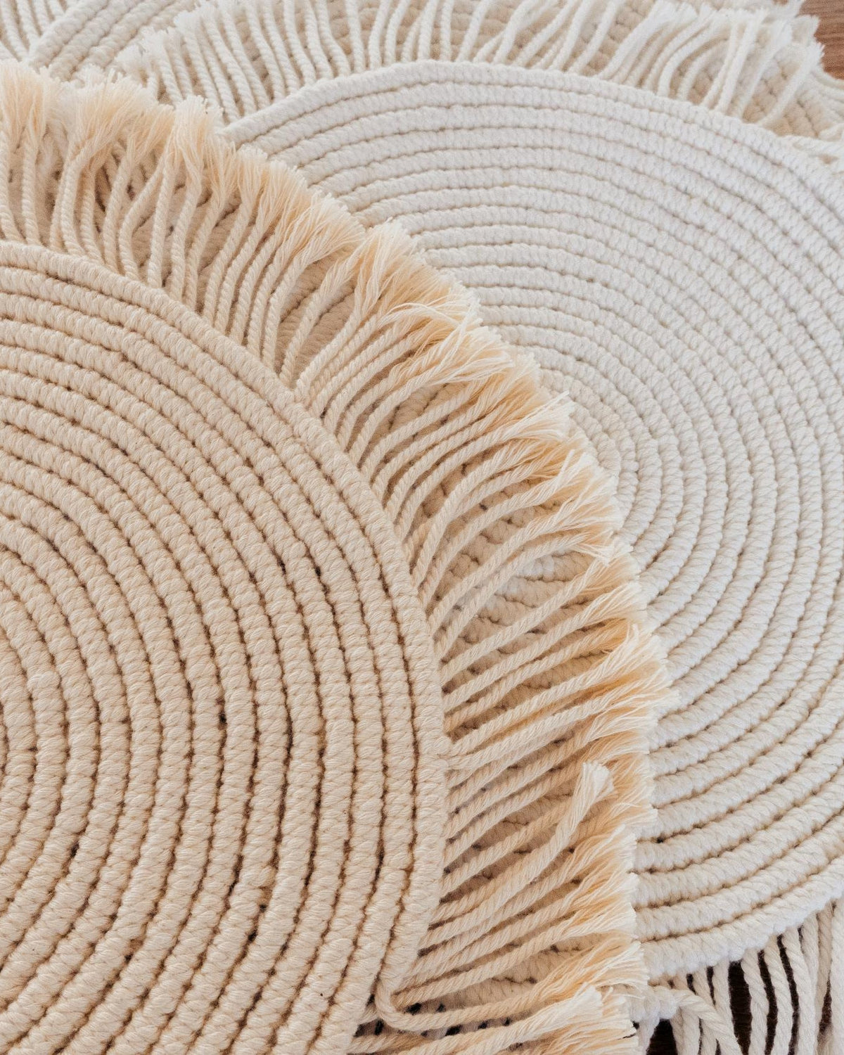 Round Macrame Placemat and Coaster Set of 4