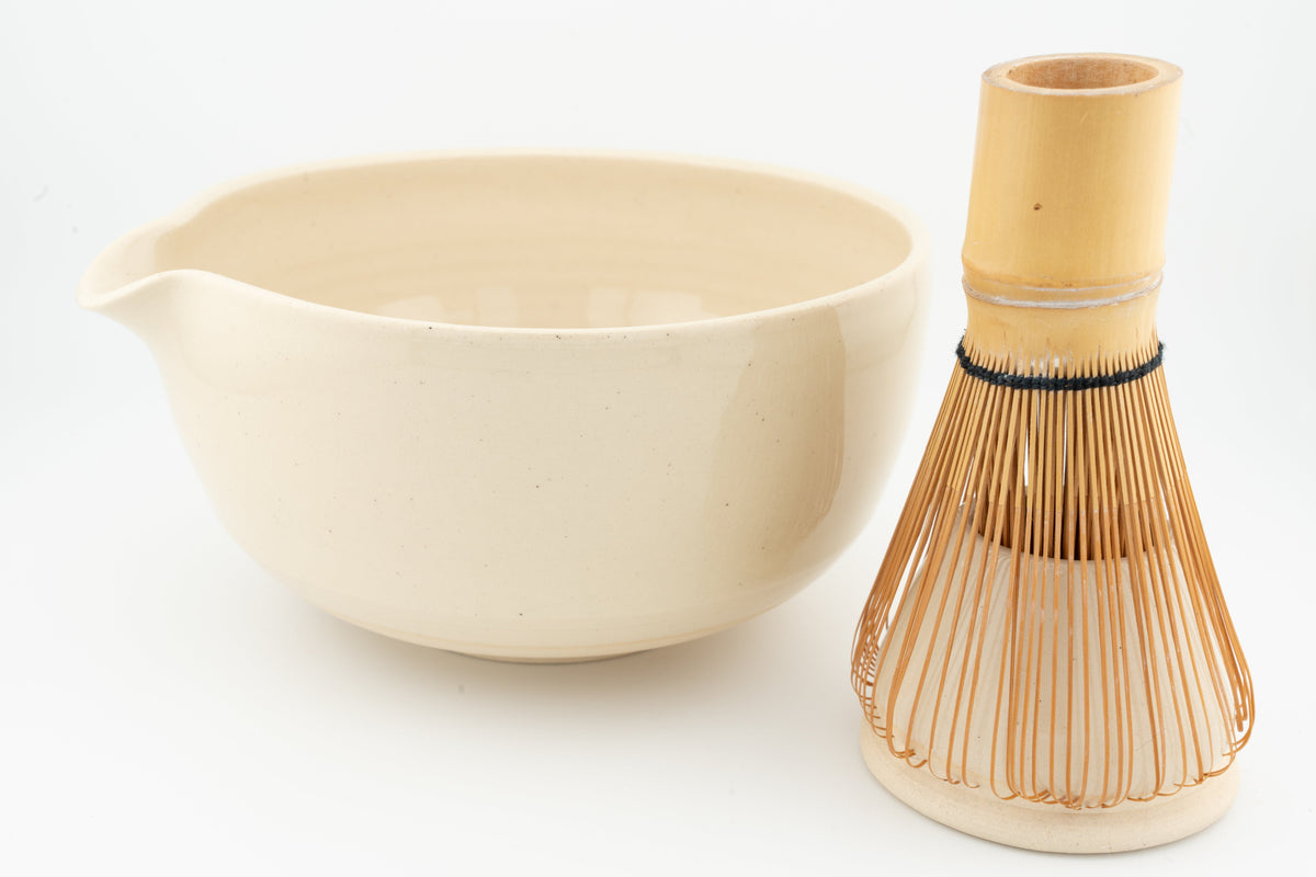 Matcha Set | Bowl with Matching Whisk Holder | Chawan and Chasentate
