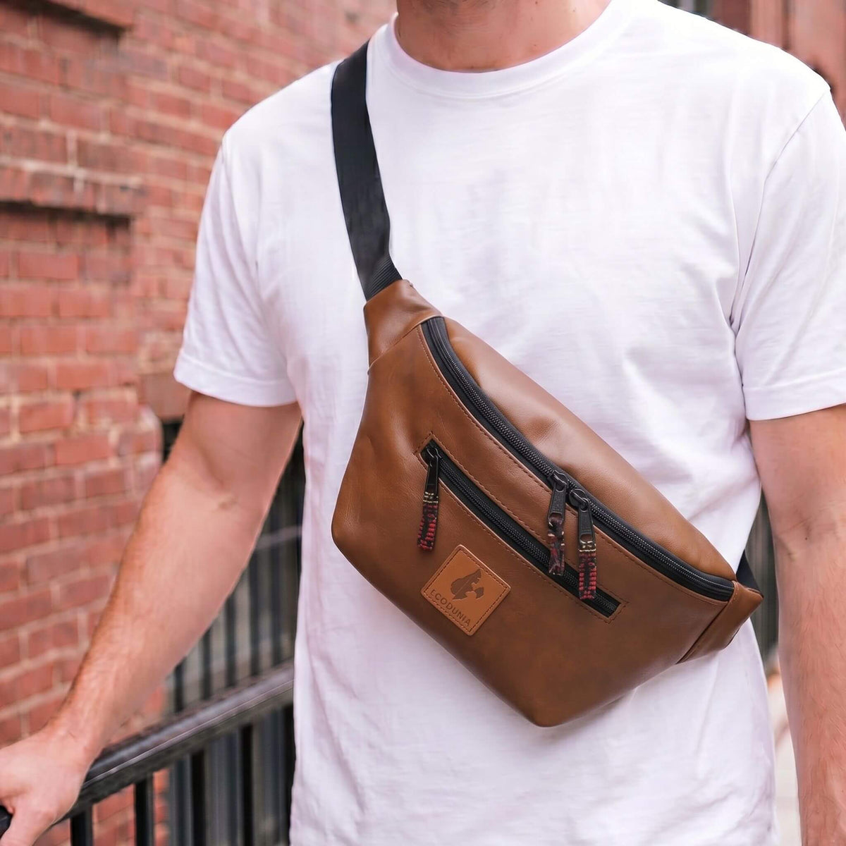 Vegan Leather Crossbody Fanny Pack | Toni Bag