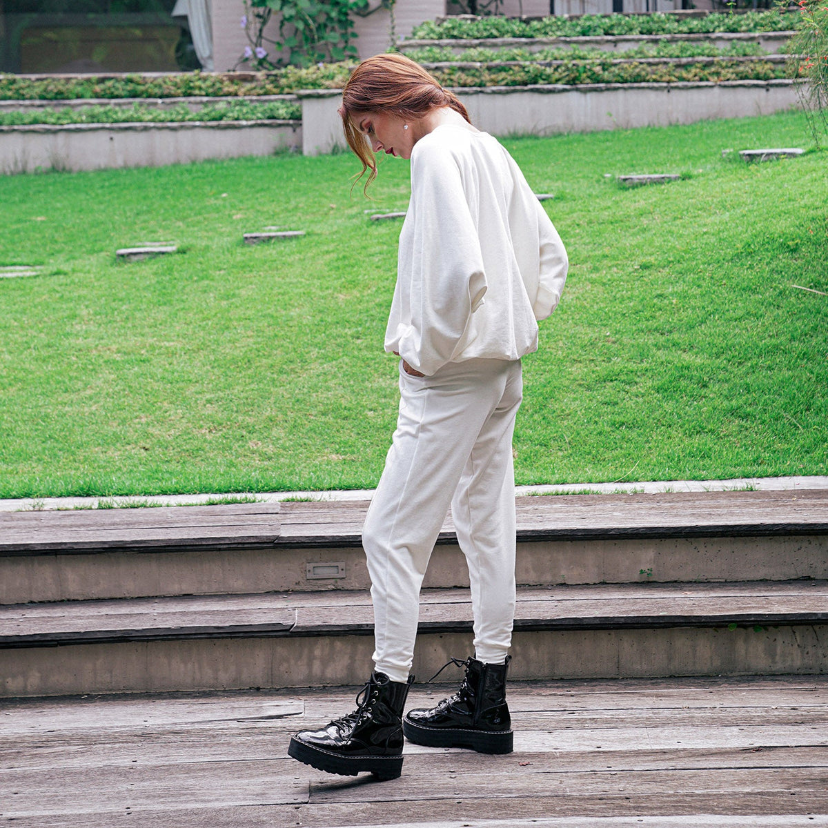 Cameron Bamboo Fleece Joggers in Off White