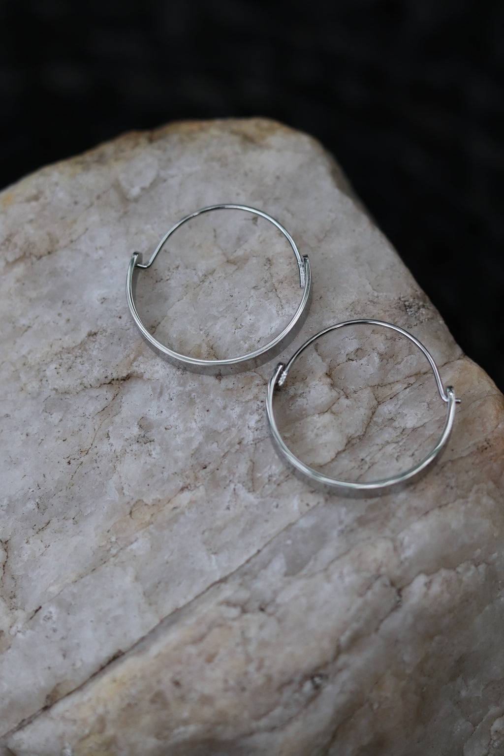 Edge Hoops Earrings - Water Proof (Silver and Gold)