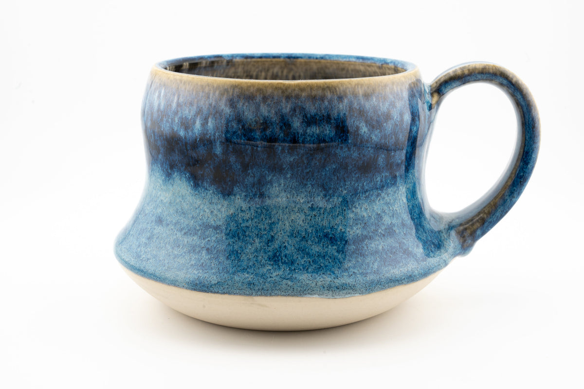 Curvy Wide Mug