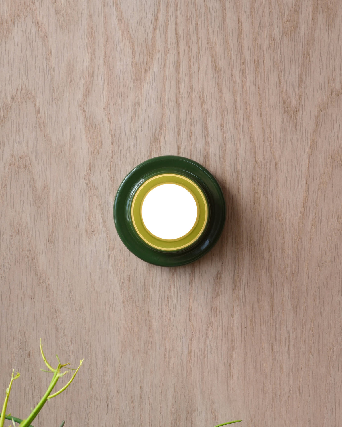 Q Sconce