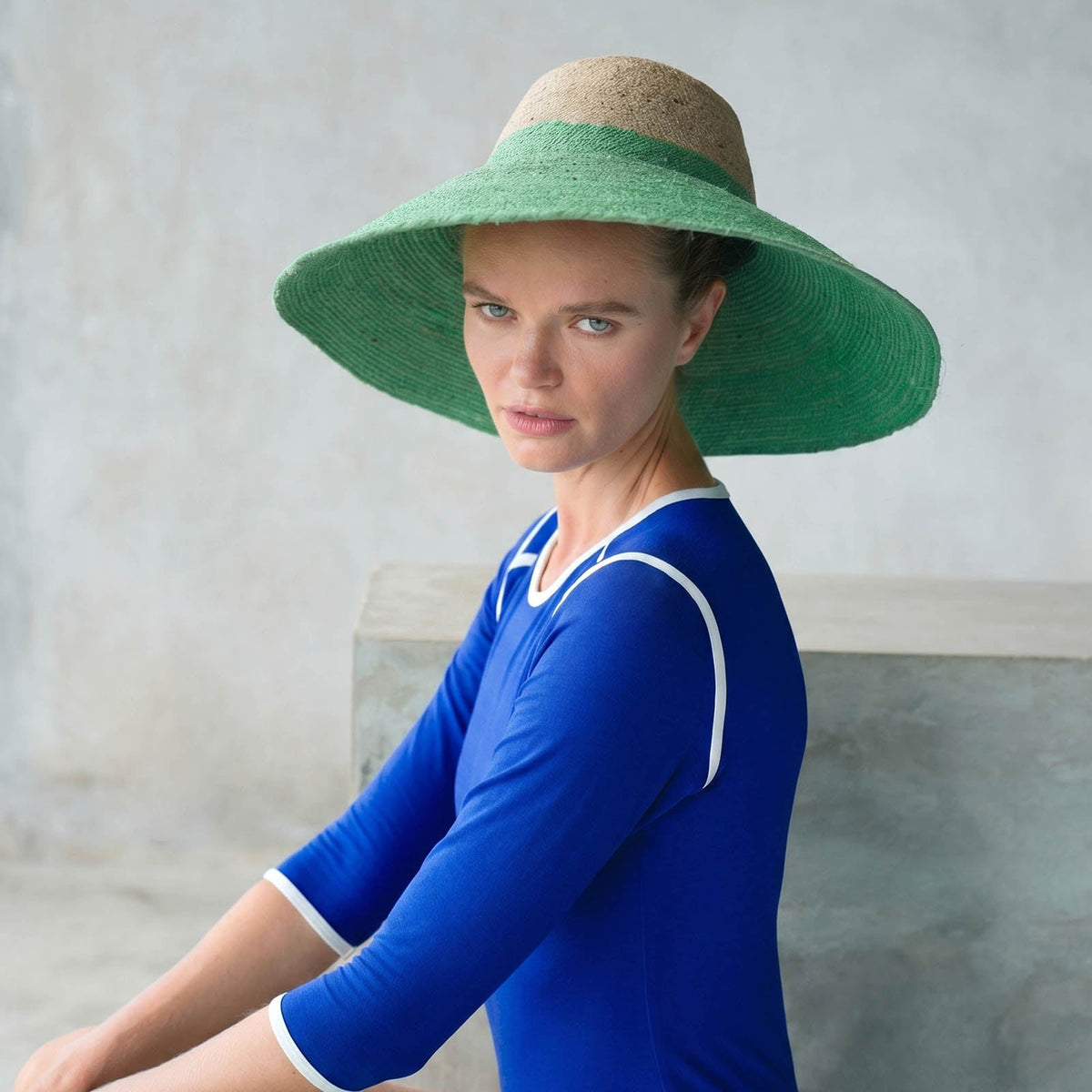 The Girl 3/4 Sleeve Second Skin Active Bodysuit In Sea Blue | Lenzing™ Viscose Stretch Fit