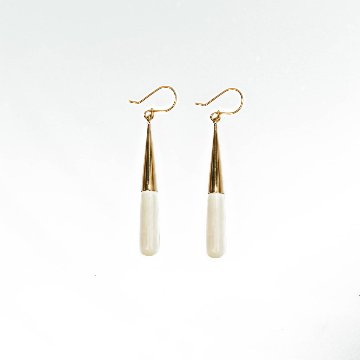 Brass & Horn Teardrop Dangle Earrings | Guru