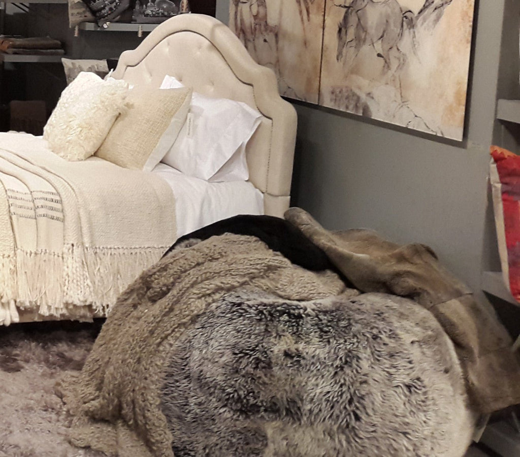 Sheepskin Long Hair Pouf