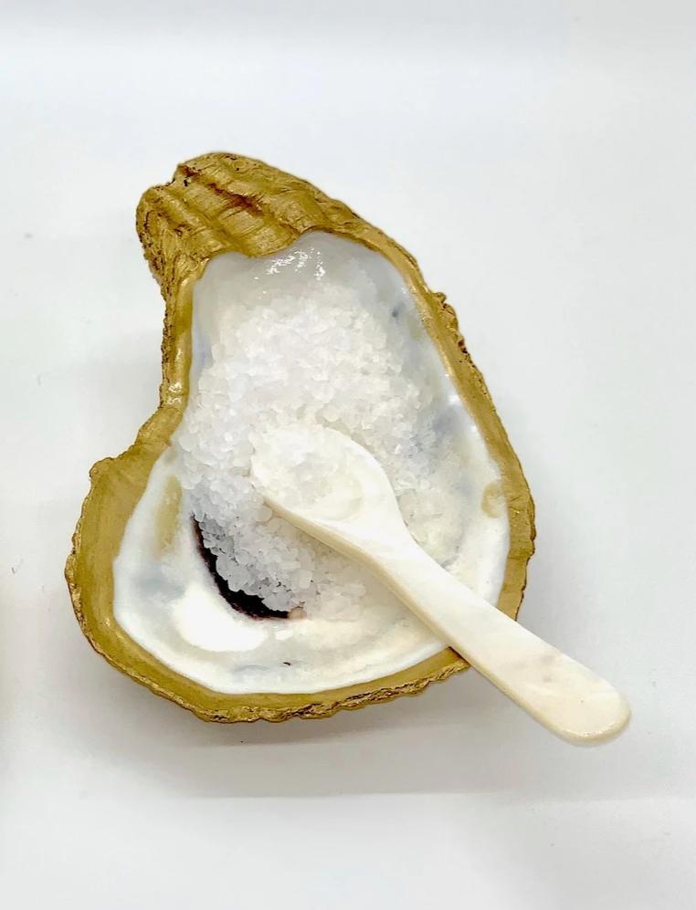 Oyster Shell Salt | Pepper | Caviar Dish with Mother of Pearl Mini Spoon