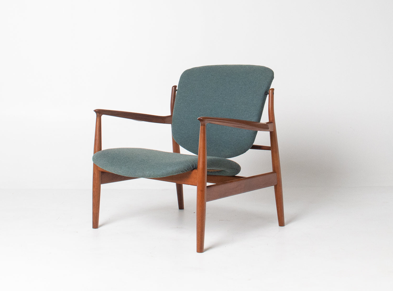 Finn Juhl Model 136 Lounge Chair for France & Son Circa 1950's