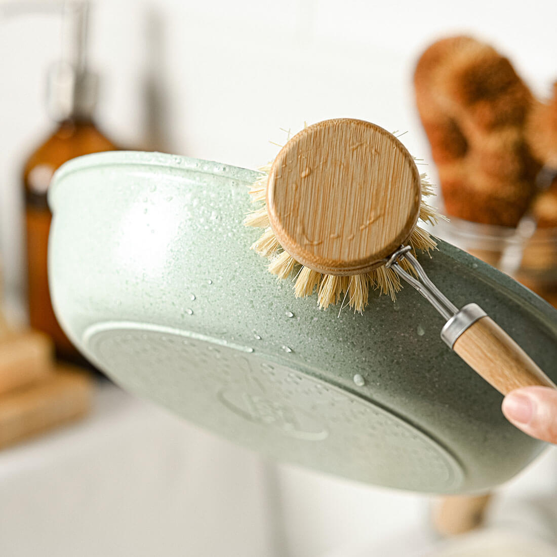 Natural Dish Brushes for Washing Up | Plant Based Kitchen Scrubber Brush (6 Piece Starter Set)