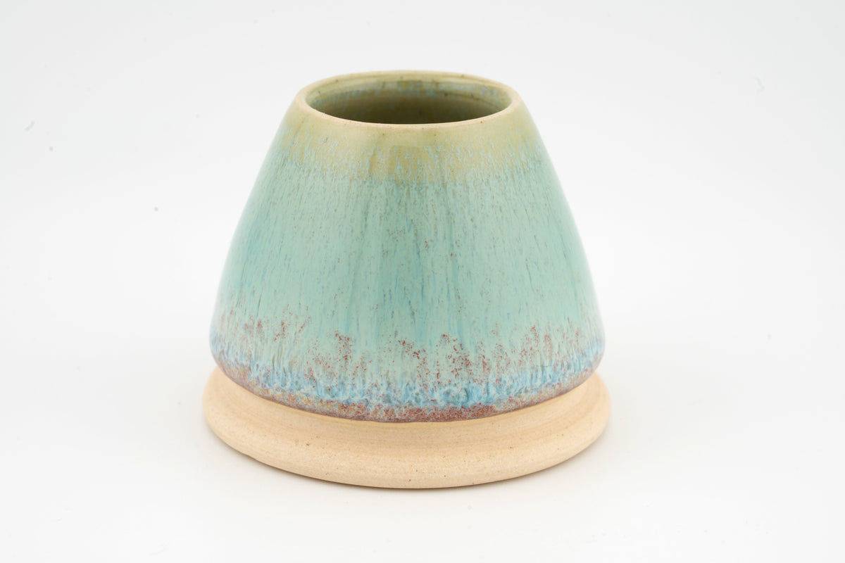 Matcha Set | Bowl with Matching Whisk Holder | Chawan and Chasentate