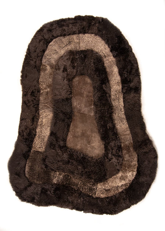 OBELIX – Unique Shaped Rug in Natural Shearling