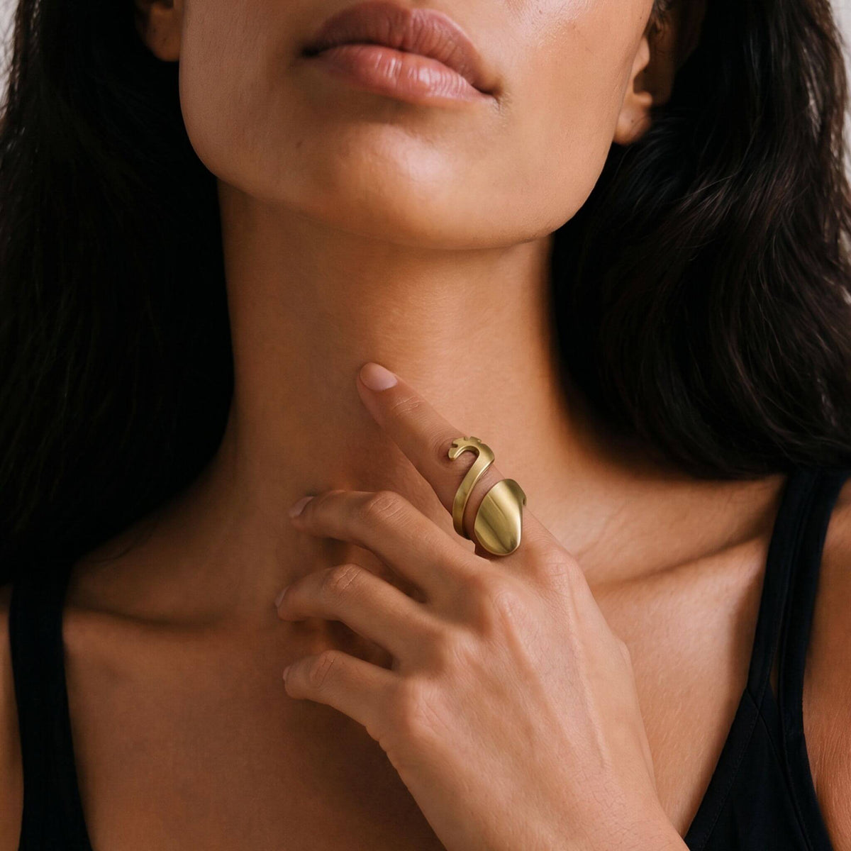 Open Wrap Crossover Ring | Mau