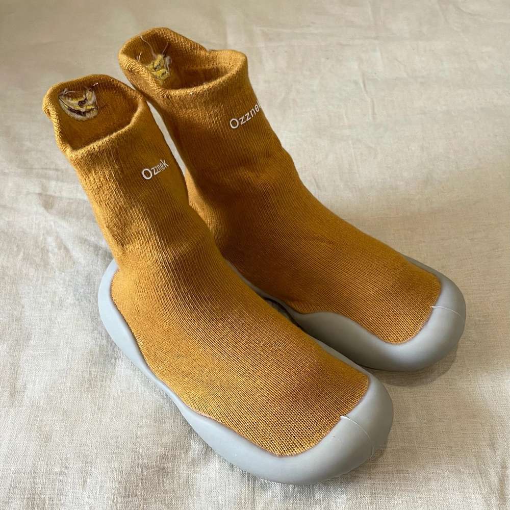 Organic Cotton Barefoot Sock Shoes – Play-Proof Comfort| Fruity
