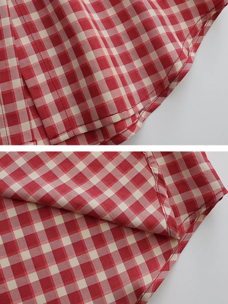 Adventurous Plaid Loose Blouse