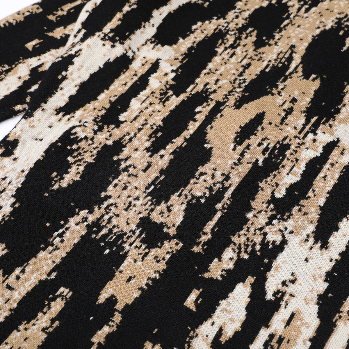 Audacious Leopard Print Sheath Dress