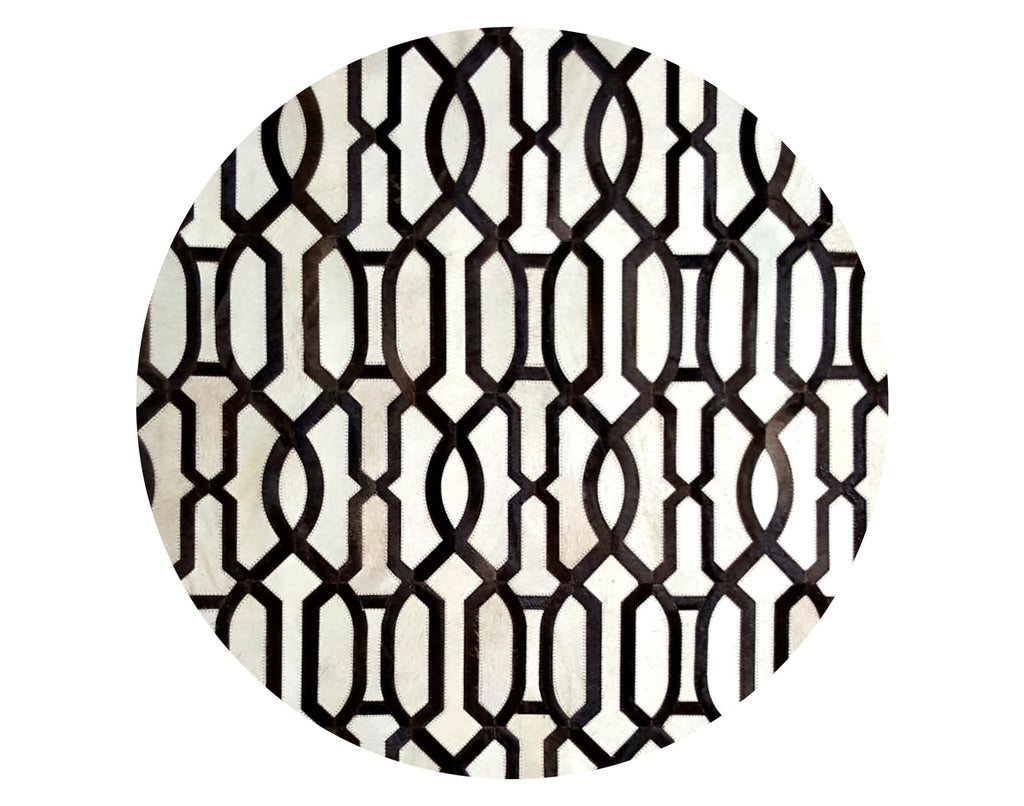 SMALL TRELLIS – Geometric Patagonian Cowhide Rug