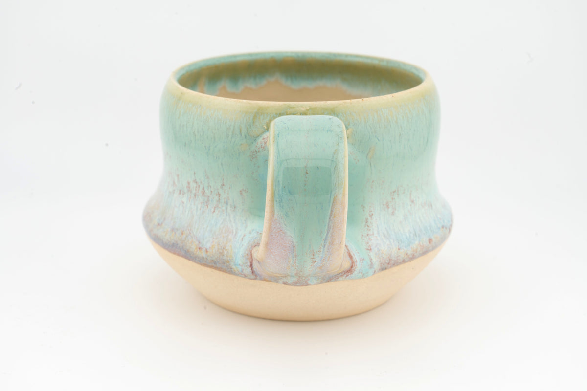 Curvy Wide Mug