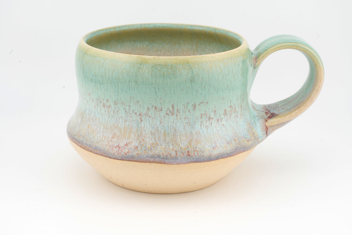 Curvy Wide Mug