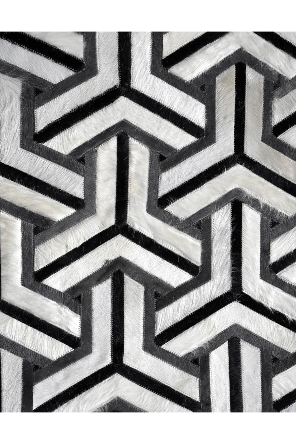 THAI – Cowhide Rug Modern