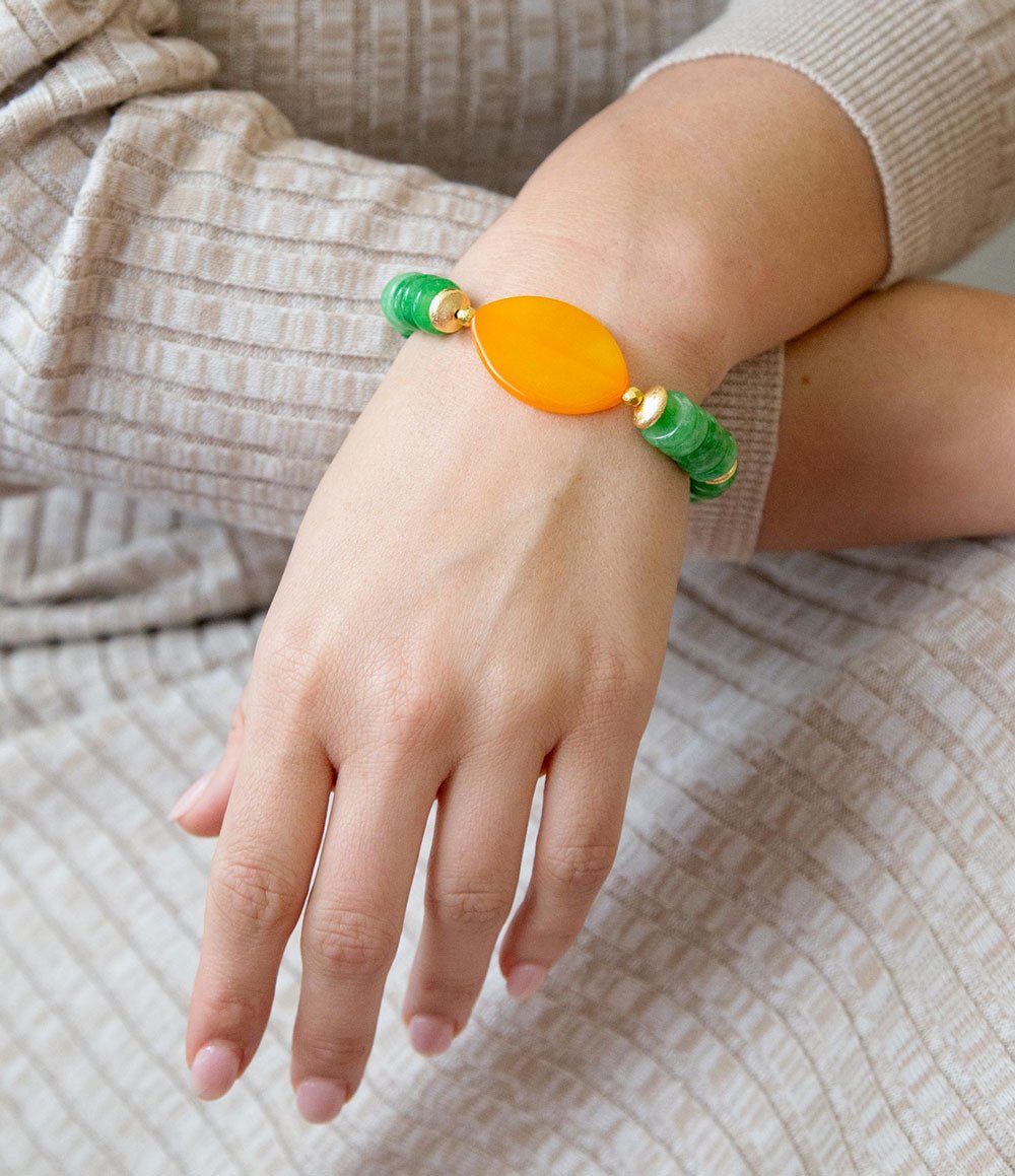 Apricot Green Agate Chunky Golden Bracelet
