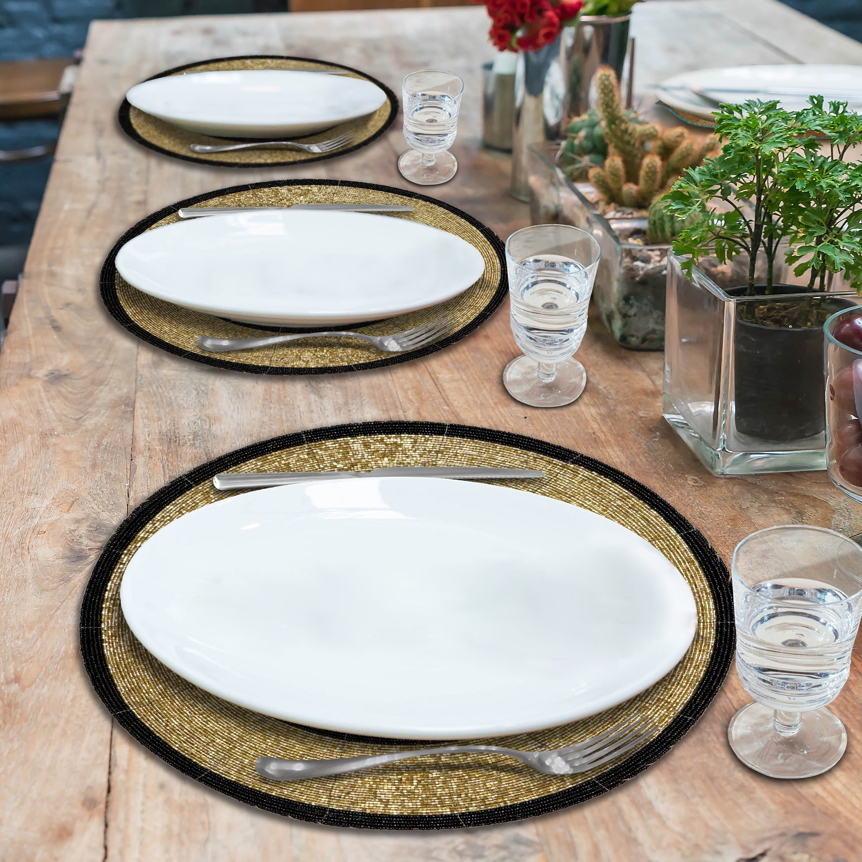 Golden Noir – Round Beaded Placemats in Black and Gold, Luxurious Decorative Dining Table Mats 14 inch