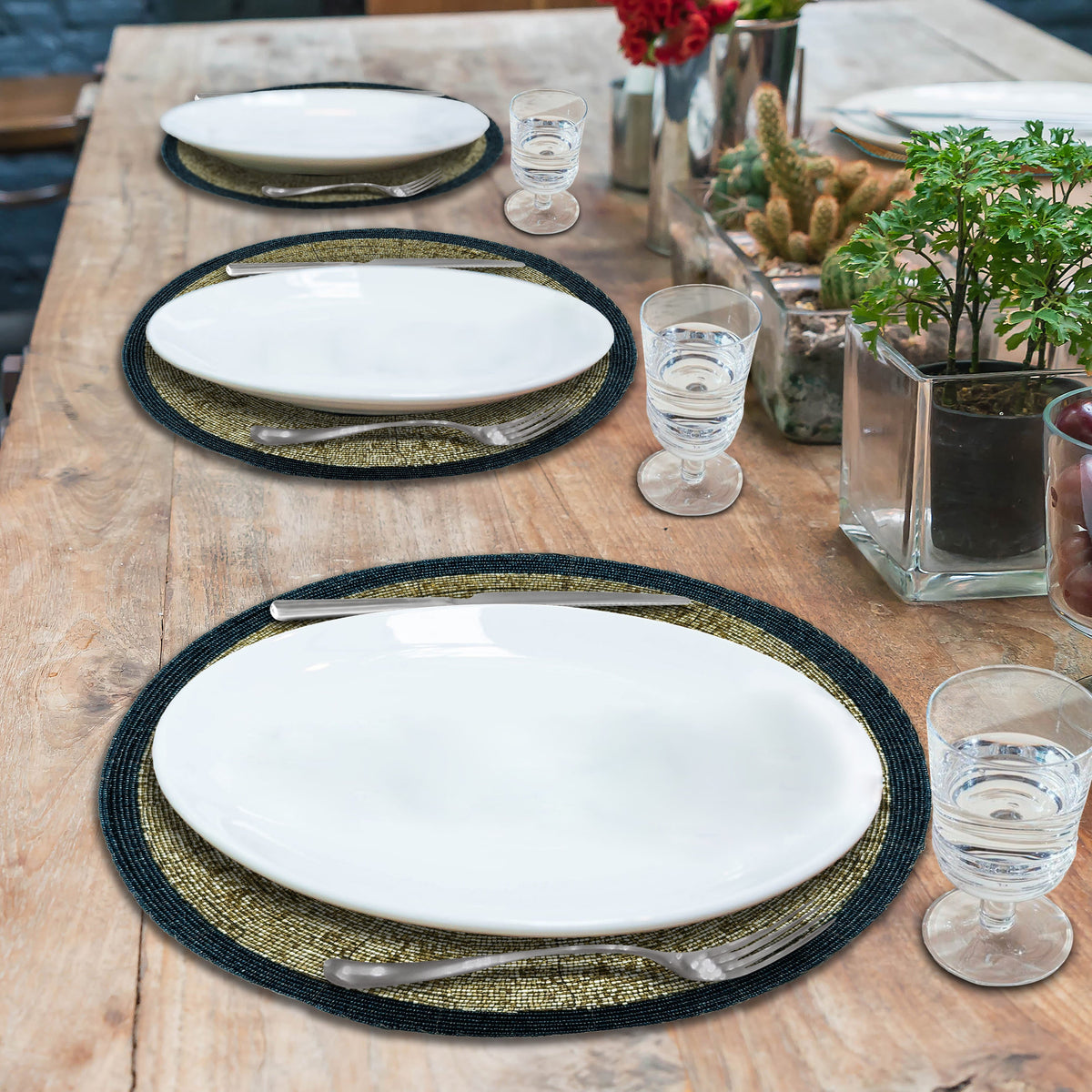 Round Beaded Placemats – Elegant Heat Resistant Table Mats Set for Dining