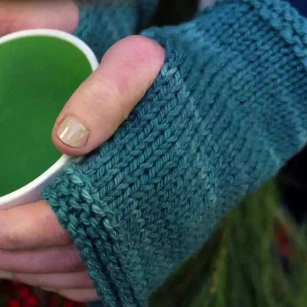 Cestari Fingerless Mittens Knit Kit Eco My Home Kits Darn Good Yarn ecomyhome.store United States