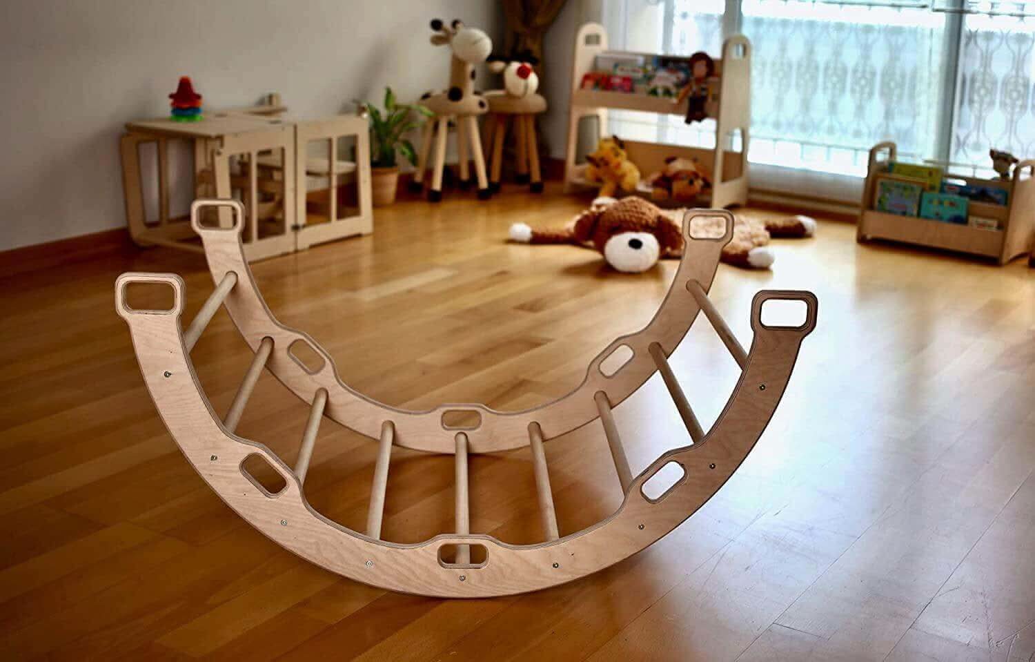Climbing Arch / Rocker with Space Pattern Pillow