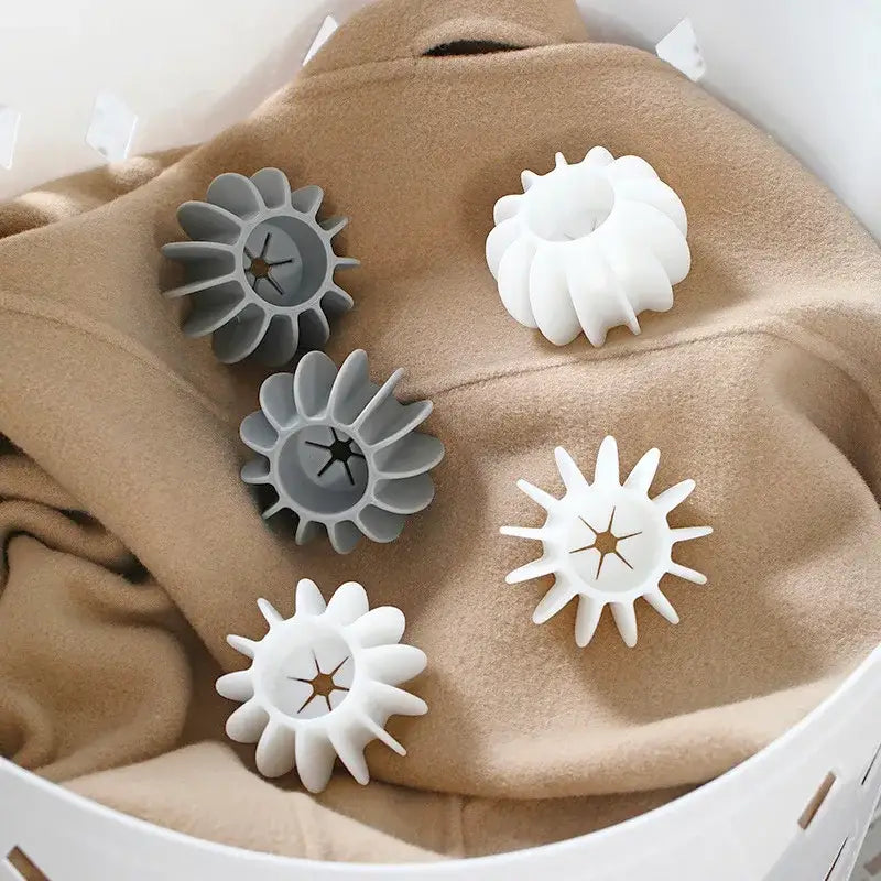 Gray Starburst Laundry Balls