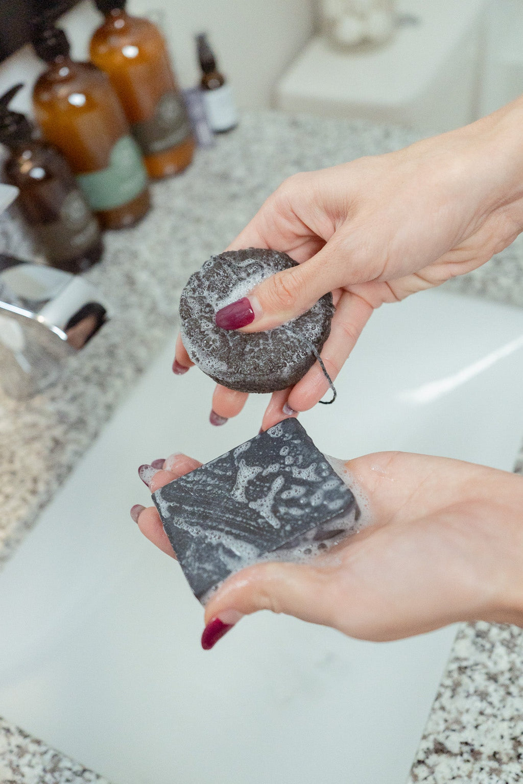 SOLIDSILK® ONYX - Facial Cleansing Bar - No Tox Life® - Unpackaged