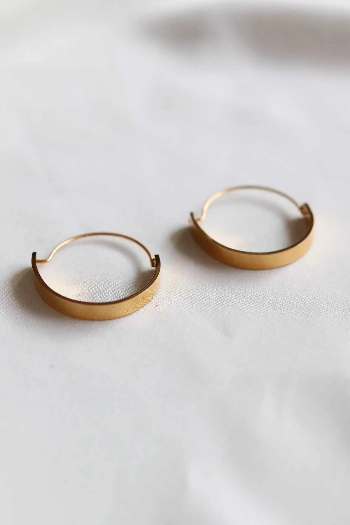 Edge Hoops Earrings - Water Proof (Silver and Gold) Eco My Home  cedarandcypress ecomyhome.store United States