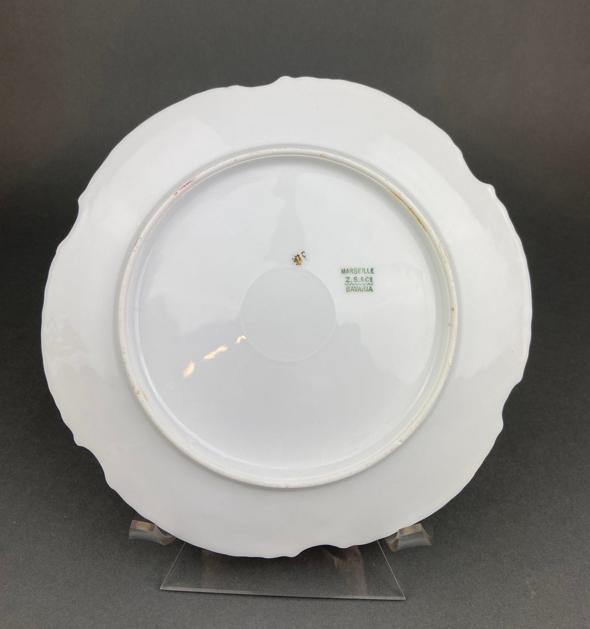 Antique Bavaria Dessert Plate: Hand-Painted Roses, Gold Rim (7.75")