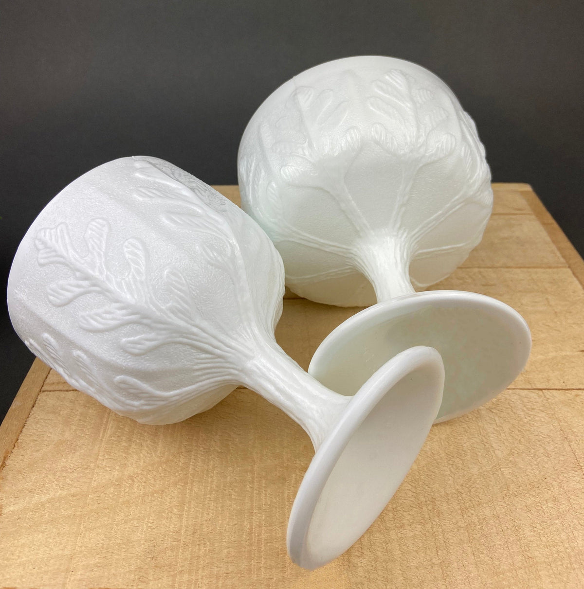 Milk Glass Oak Leaf Motif Planters. Set of Three Differently Shaped Vases. White Herb Pots. Window Sill.