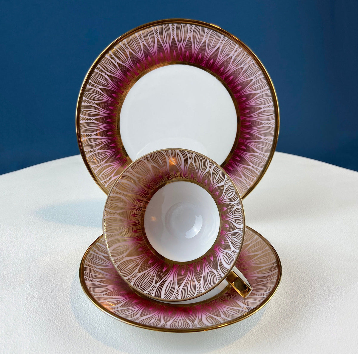 Vintage Bavarian Porcelain Tea Trio: Gold Modern Motif Collectible Set