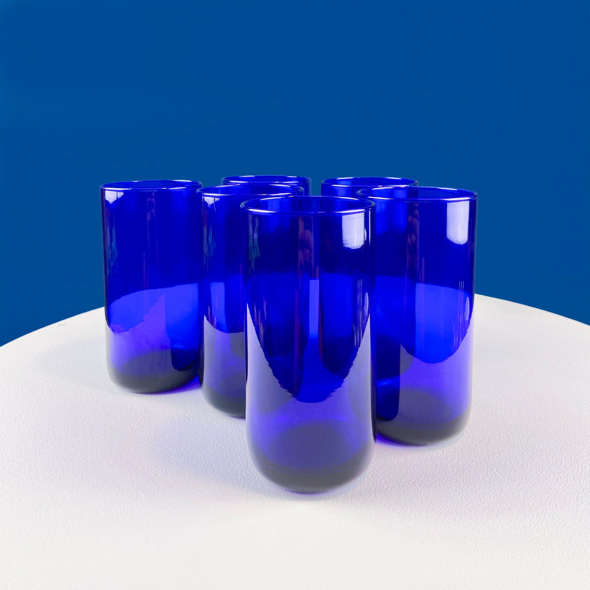 Modern Topaz Stemmed Tumblers. Set of Six Footed Juice Glasses. Blue Kitchen Decor. Dining Room Decor. Collectible Glasses. Wedding Gift.