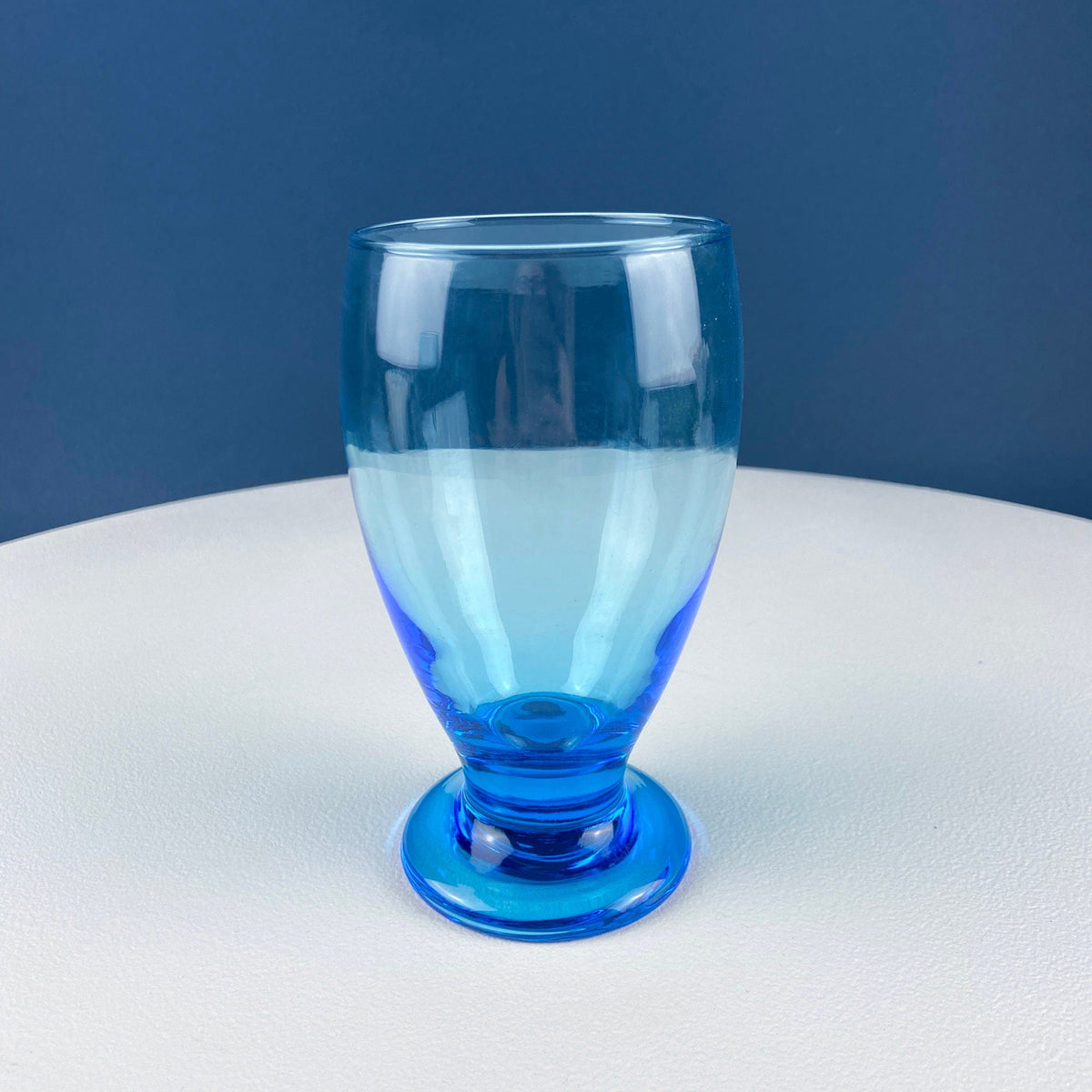 Modern Topaz Stemmed Tumblers. Set of Six Footed Juice Glasses. Blue Kitchen Decor. Dining Room Decor. Collectible Glasses. Wedding Gift.
