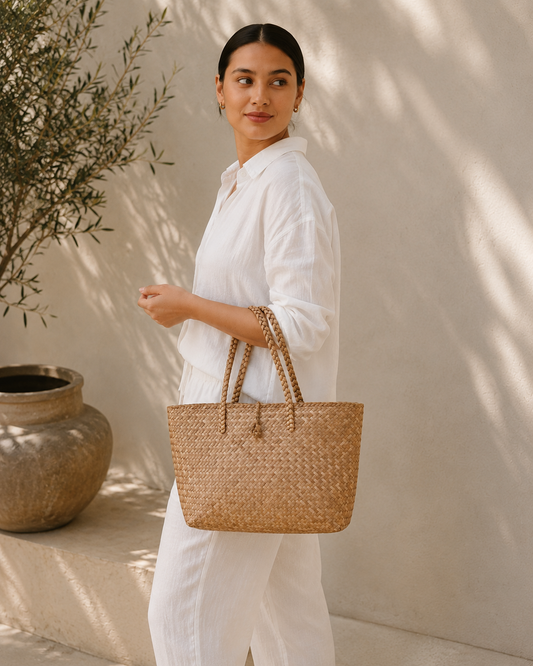 Isla Woven Purse
