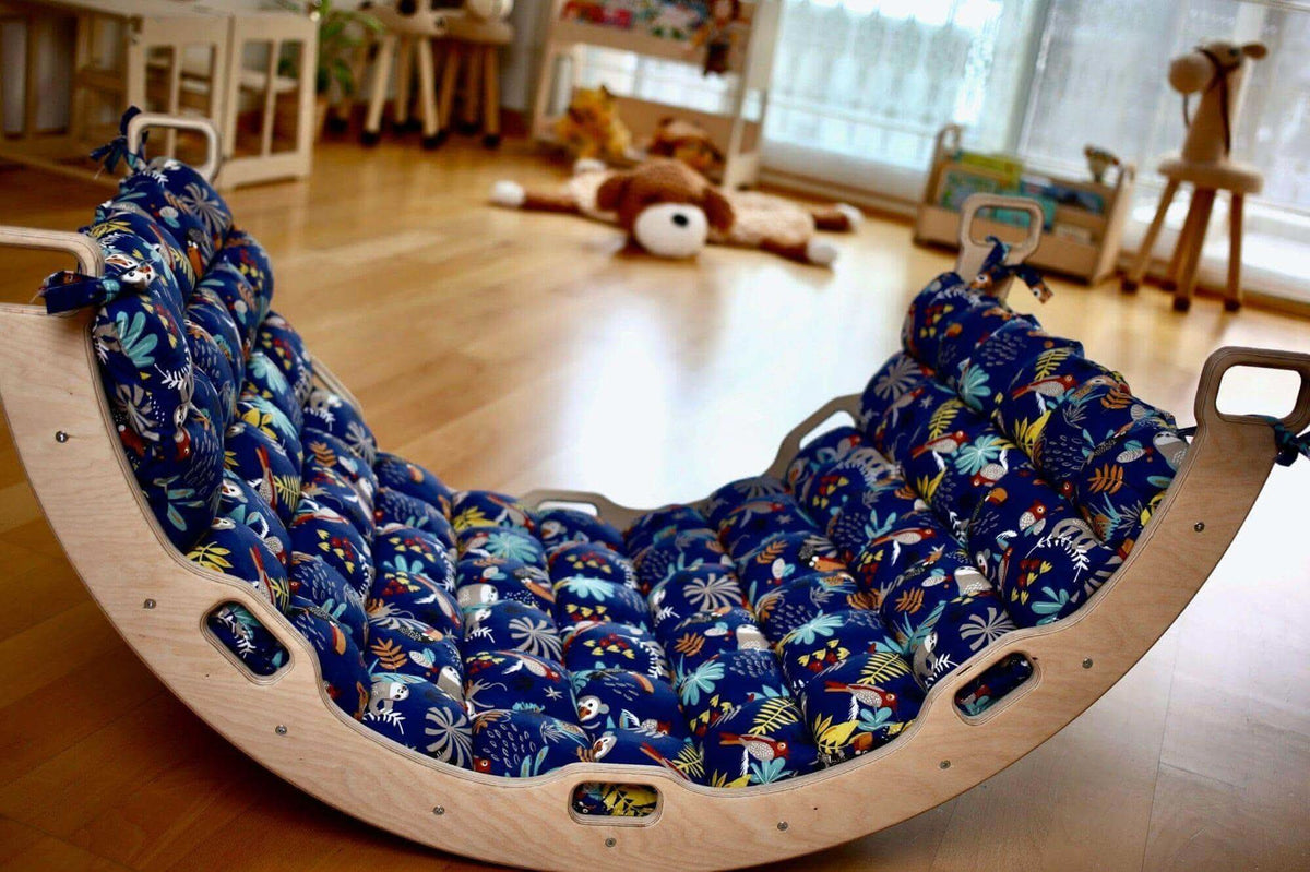 Climbing Arch / Rocker with Forest Pattern Pillow
